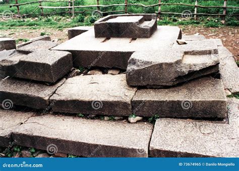  The Throne of Aksum! An Epic Journey Through Stone and Symbolism